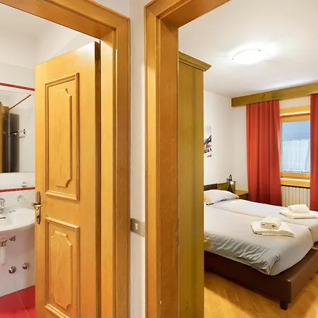 Casa Marcos N 30 Apartment Livigno
